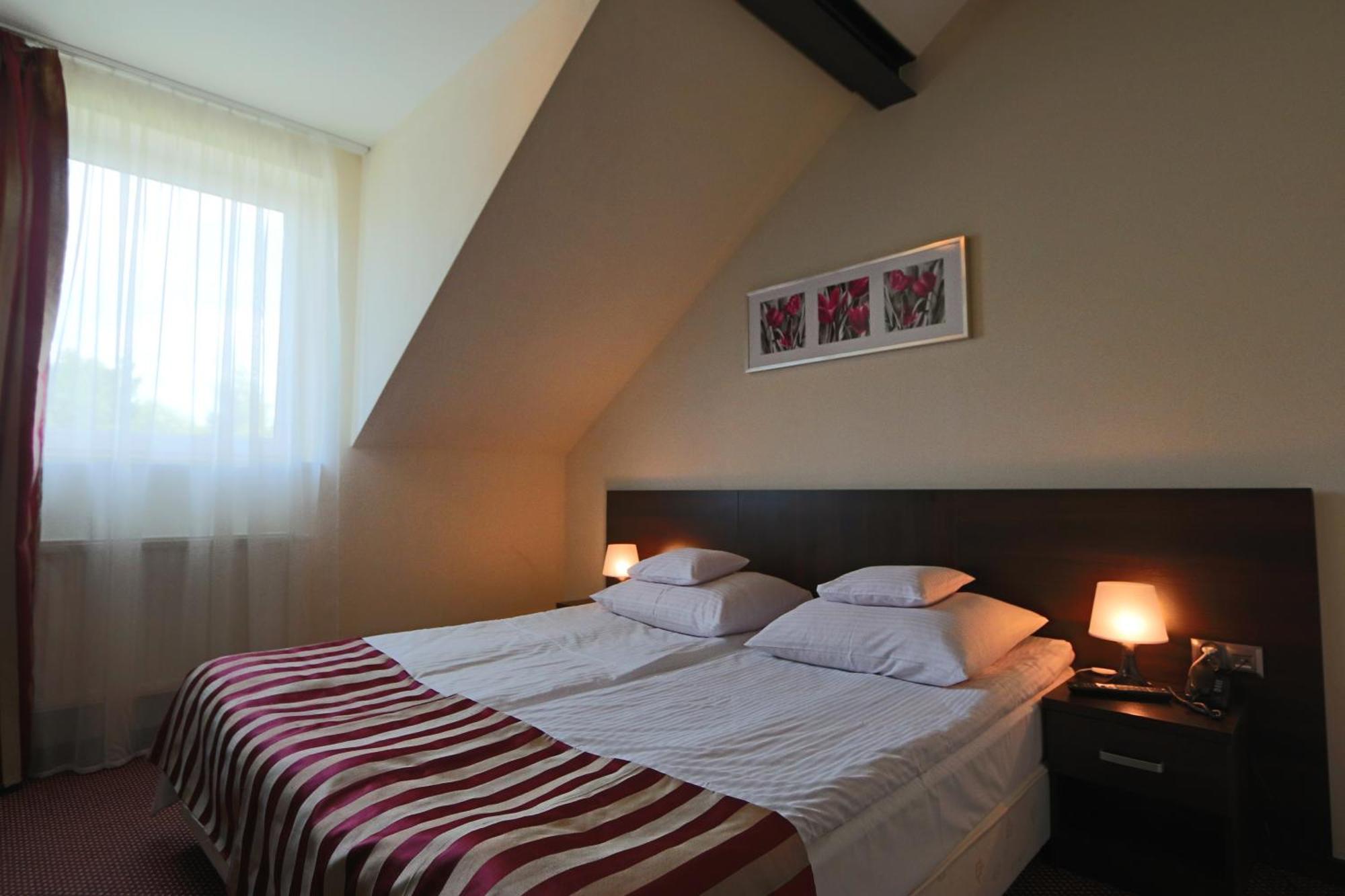 Cztery Wiatry Aparthotel Korytnica  Exterior photo